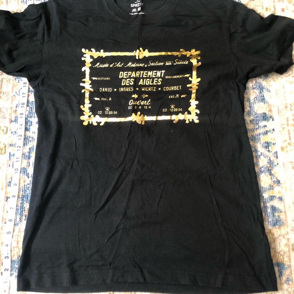 Uniqlo men’s medium MoMA t-shirt